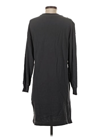 Old Navy Casual Dress (view 2)