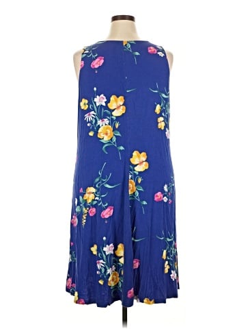Old Navy Casual Dress (view 2)