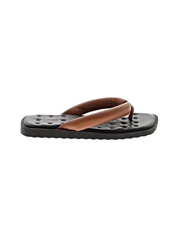 Vince. Sandals (view 1)