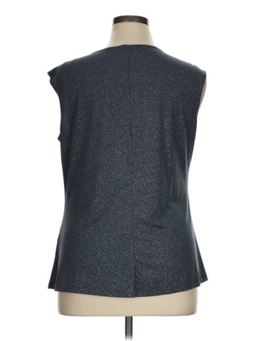 Roz & Ali Sleeveless T-Shirt (view 2)