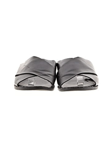 Universal Thread Sandals (view 2)