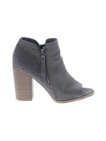 Universal Thread Ankle Boots (view 1)