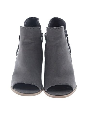 Universal Thread Ankle Boots (view 2)