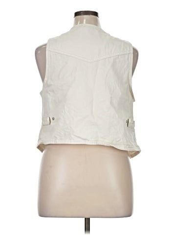 Universal Thread Tuxedo Vest (view 2)