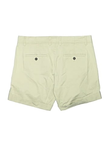 Vince. Khaki Shorts (view 2)