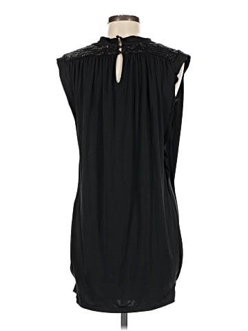 Socialite Cocktail Dress (view 2)