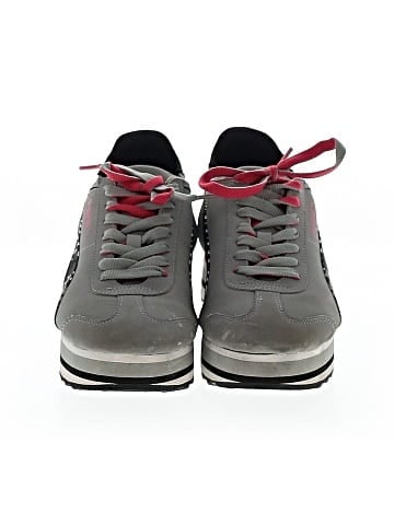 Puma Sneakers (view 2)