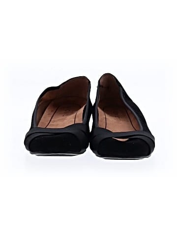 Vionic Flats (view 2)