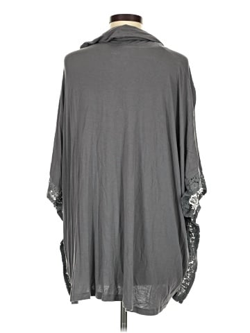 Anna & Ava Poncho (view 2)