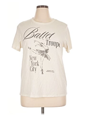 Zoe+Liv Short Sleeve T-Shirt (view 1)