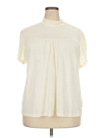 Avenue Short Sleeve Blouse (view 1)