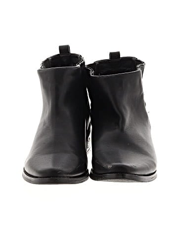 CATHERINE Catherine Malandrino Ankle Boots (view 2)