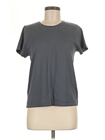 Uniqlo Short Sleeve T-Shirt (view 1)
