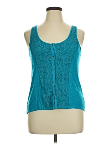 Eyeshadow Sleeveless Blouse (view 1)
