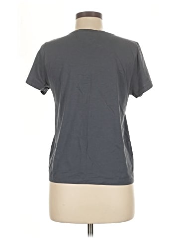 Uniqlo Short Sleeve T-Shirt (view 2)