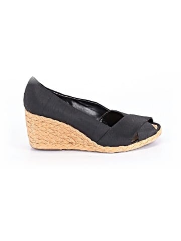 Adrienne Vittadini Wedges (view 1)