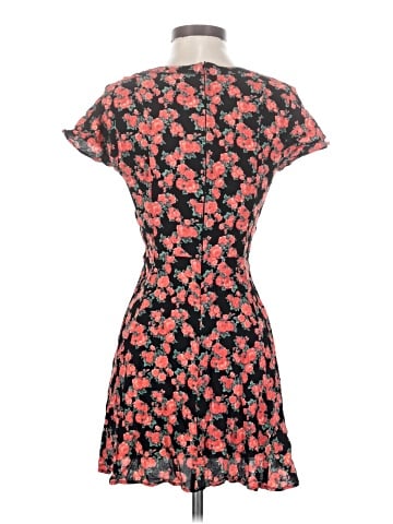 Privacy Please Casual Dress (view 2)