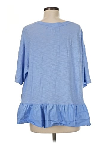 Akemi + Kin 3/4 Sleeve Top (view 2)