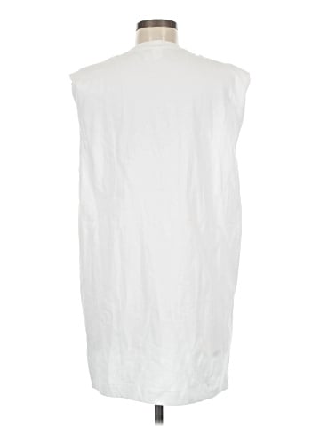 H&M Sleeveless T-Shirt (view 2)