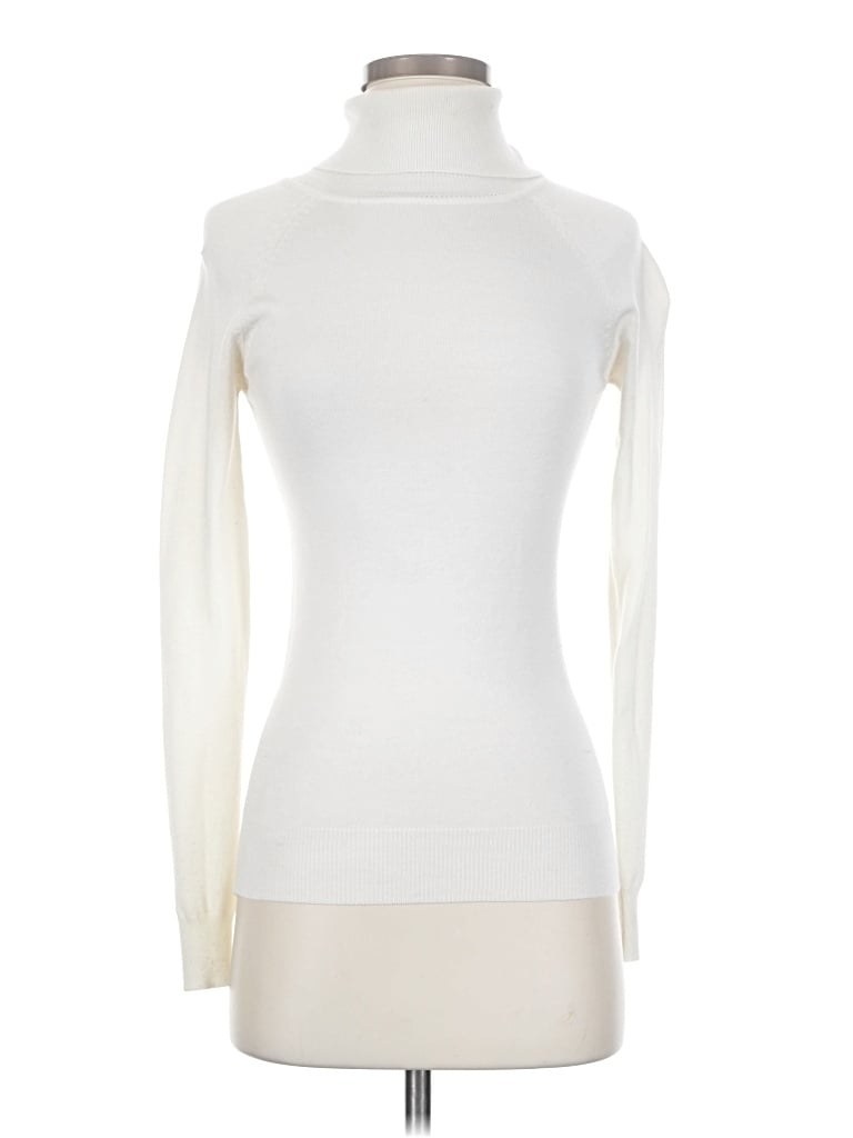 Pre-owned Forever 21 Turtleneck Sweater In Ivory
