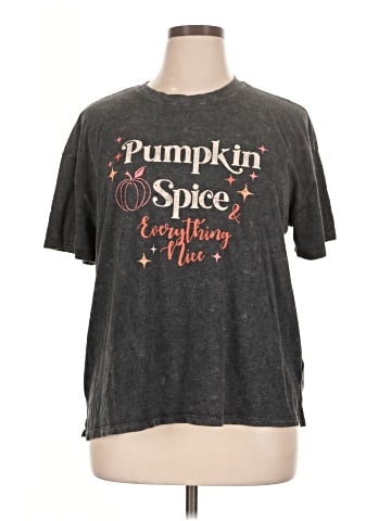 Maurices Short Sleeve T-Shirt (view 1)