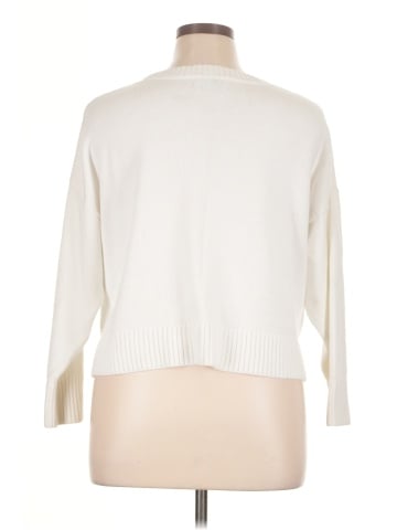 Old Navy Pullover Sweater (view 2)