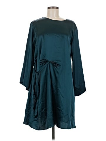 Banana Republic Cocktail Dress (view 1)