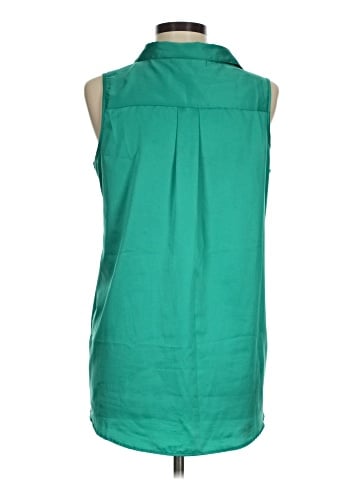Olive and Oak Sleeveless Blouse (view 2)