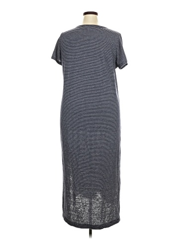 Old Navy Casual Dress (view 2)