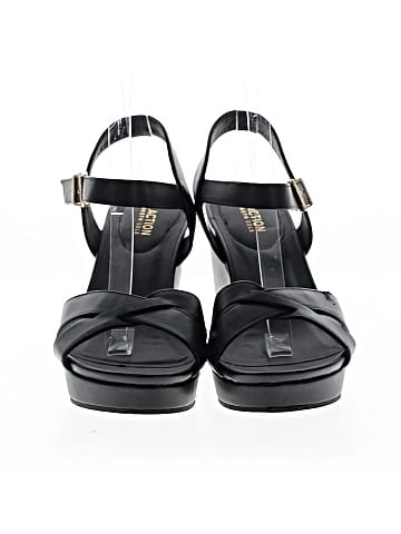Kenneth Cole REACTION Wedges (view 2)