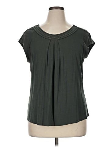 Daniel Rainn Sleeveless T-Shirt (view 1)