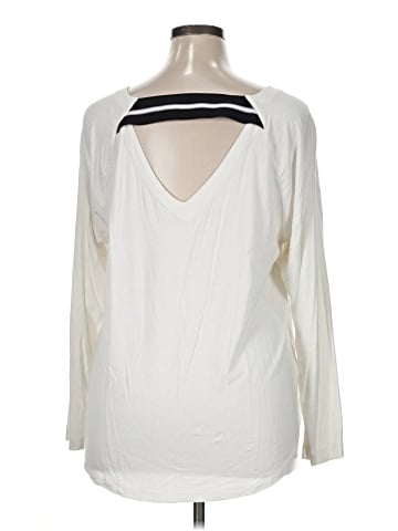 CAbi Long Sleeve Top (view 2)