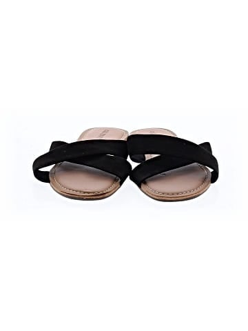 Old Navy Sandals (view 2)