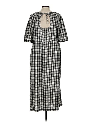 Old Navy Casual Dress (view 2)