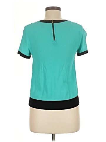 Eight Sixty Short Sleeve Top (view 2)