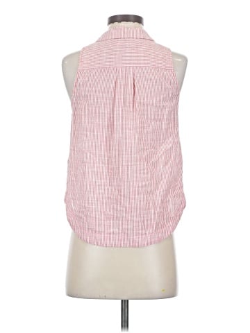 HD in Paris Sleeveless Button-Down Shirt (view 2)