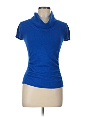 Takeout Short Sleeve Top (view 1)