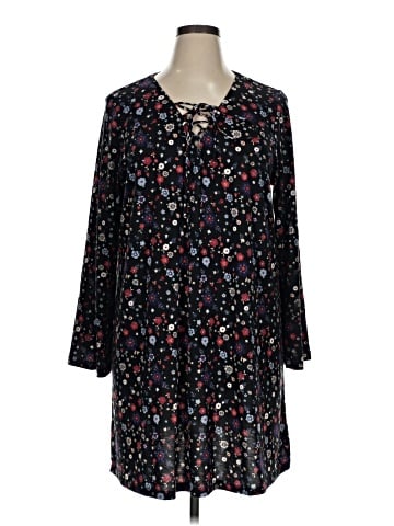 Belle Du Jour Casual Dress (view 1)