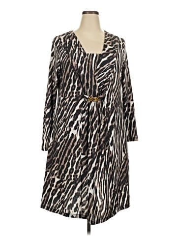 Signature Casual Dress (view 1)