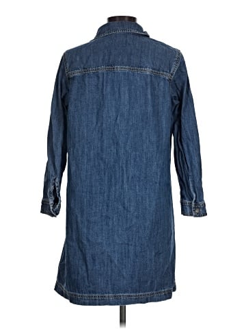 Old Navy Casual Dress (view 2)