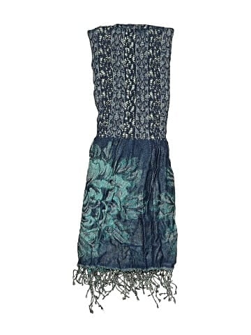 Collection Eighteen Scarf (view 2)