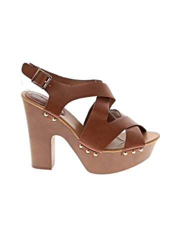 Breckelle's Heels (view 1)