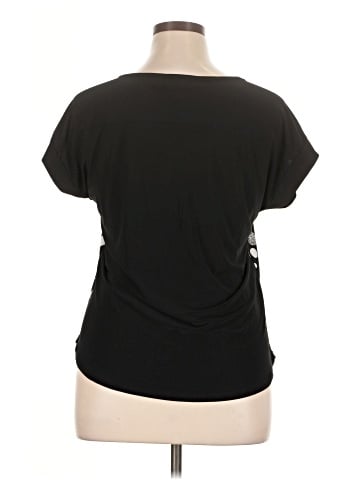 Diana Belle Short Sleeve Blouse (view 2)