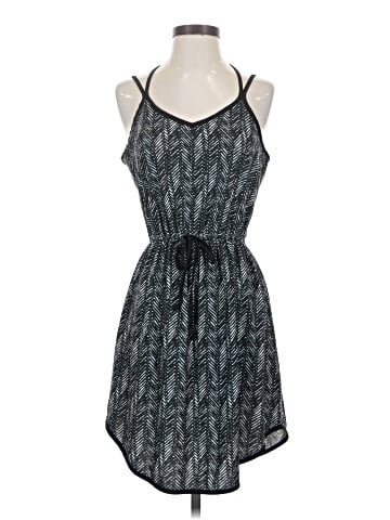 Xhilaration Casual Dress (view 1)
