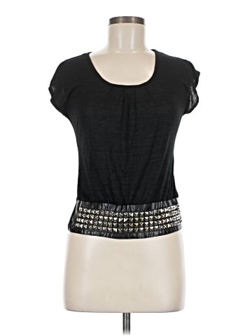 Voice Short Sleeve T-Shirt (view 1)