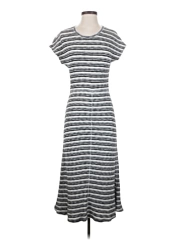 Everlane Casual Dress (view 1)