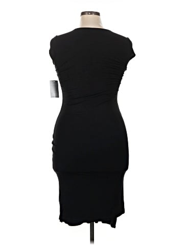Velvet Torch Cocktail Dress (view 2)