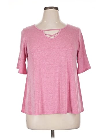 Gyft Short Sleeve T-Shirt (view 1)