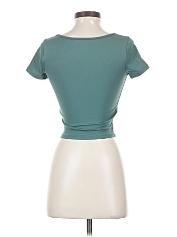 Hollister Short Sleeve Top (view 2)