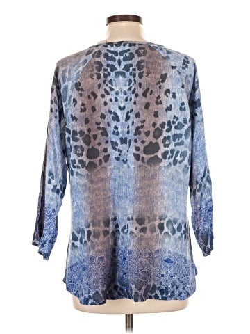 Parsley & Sage 3/4 Sleeve Blouse (view 2)